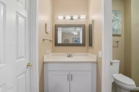 Bath - 3540 E Cullumber Ct, Gilbert, AZ 85234 photo 2 of 4