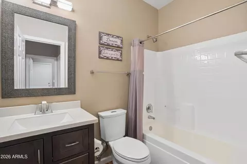 Bath - 3540 E Cullumber Ct, Gilbert, AZ 85234 photo 4 of 4