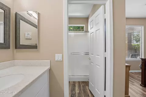 Bath - 3540 E Cullumber Ct, Gilbert, AZ 85234 photo 3 of 4