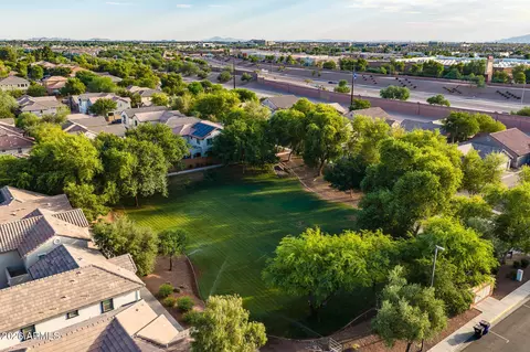 View/Area - 2477 E Vermont Dr, Gilbert, AZ 85295 photo 7 of 12