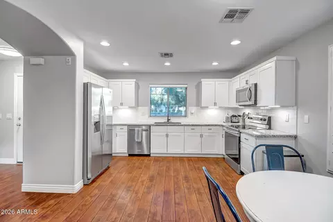 Kitchen - 2477 E Vermont Dr, Gilbert, AZ 85295 photo 3 of 5