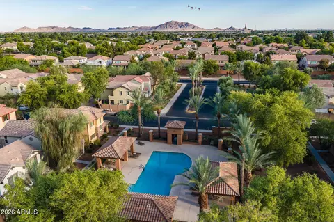 View/Area - 2477 E Vermont Dr, Gilbert, AZ 85295 photo 3 of 12