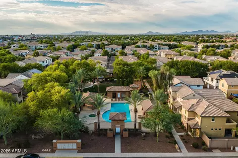 View/Area - 2477 E Vermont Dr, Gilbert, AZ 85295 photo 2 of 12
