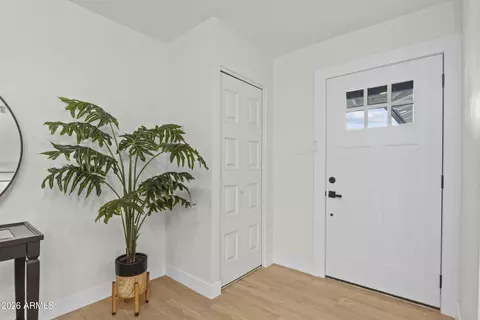 Entry Way - 14214 N 36th Ave, Phoenix, AZ 85053 photo 1 of 1