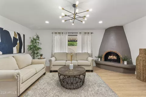 Living - 14214 N 36th Ave, Phoenix, AZ 85053 photo 1 of 4