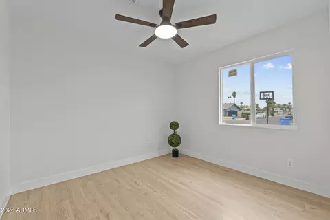 Bedroom - 14214 N 36th Ave, Phoenix, AZ 85053 photo 4 of 4