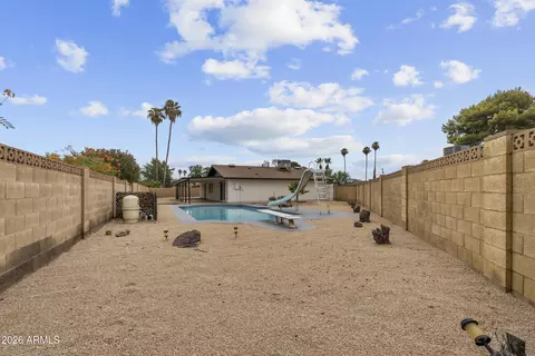 Exterior - 14214 N 36th Ave, Phoenix, AZ 85053 photo 3 of 6
