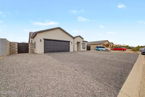 14895 S Padres Rd, Arizona City, AZ 85123