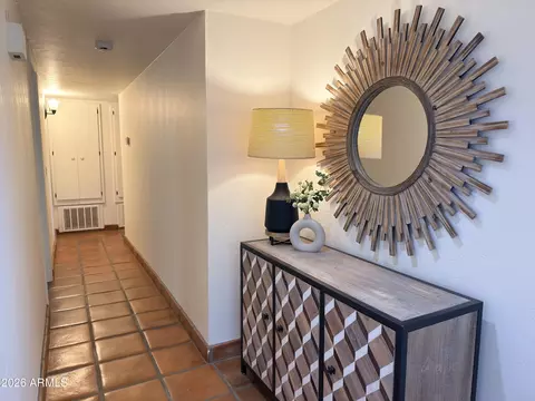Entry Way - 2102 E Alameda Dr, Tempe, AZ 85282 photo 4 of 4