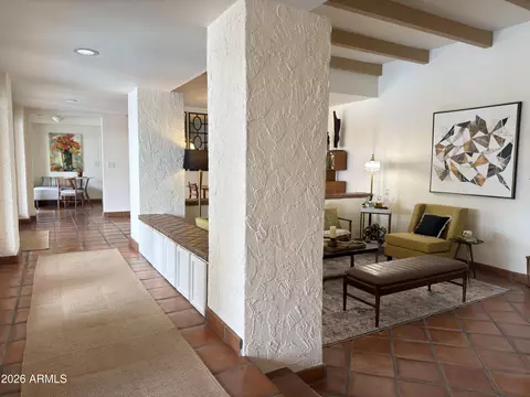 Entry Way - 2102 E Alameda Dr, Tempe, AZ 85282 photo 2 of 4