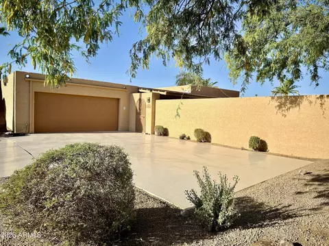 2102 E Alameda Dr, Tempe, AZ 85282