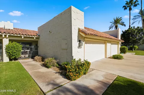 5558 N 71st St, Paradise Valley, AZ 85253