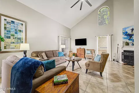 Living - 510 E Wescott Dr, Phoenix, AZ 85024 photo 1 of 3