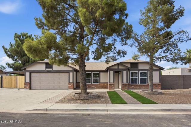 8016 E Colby St, Mesa, AZ 85207