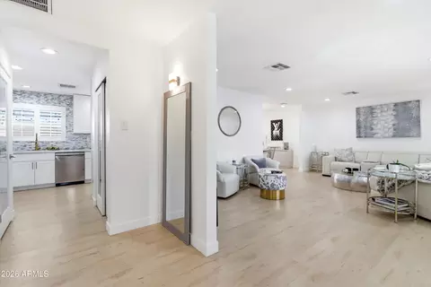 1708 E Mclellan Blvd, Phoenix, AZ 85016 photo 6