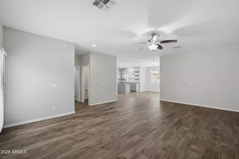 7227 S 17th Dr, Phoenix, AZ 85041 photo 12