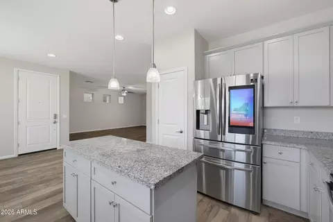 7227 S 17th Dr, Phoenix, AZ 85041 photo 9