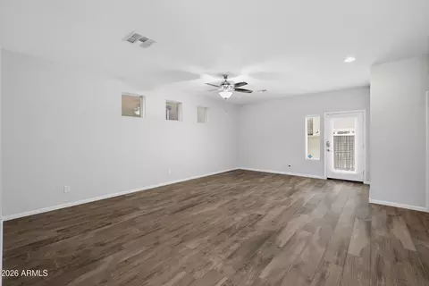 7227 S 17th Dr, Phoenix, AZ 85041 photo 10
