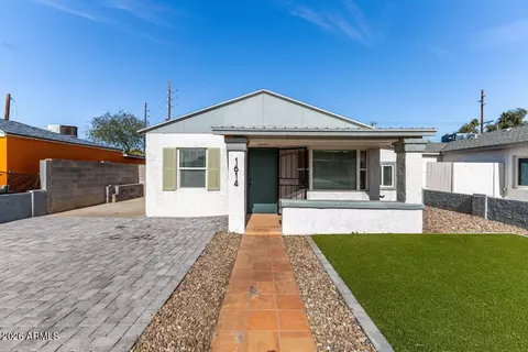 1614 W Lynwood St, Phoenix, AZ 85007