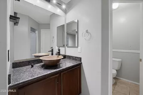 5629 S 21st Pl, Phoenix, AZ 85040 photo 10