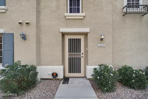 5629 S 21st Pl, Phoenix, AZ 85040 photo 2