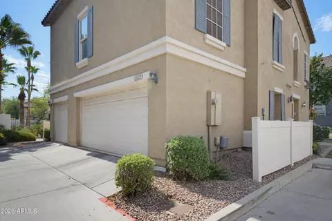 5629 S 21st Pl, Phoenix, AZ 85040 photo 4