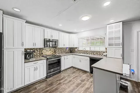 Kitchen - 2214 E Holmes Ave, Mesa, AZ 85204 photo 2 of 3