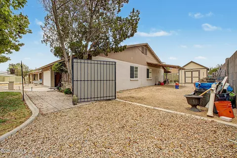 Exterior - 2214 E Holmes Ave, Mesa, AZ 85204 photo 16 of 17