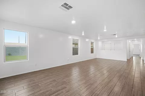 5817 S 30th Gln, Phoenix, AZ 85041 photo 5