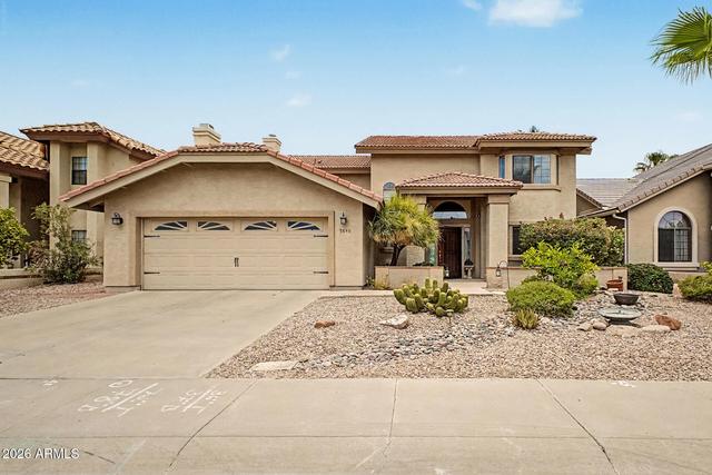 5840 W Abraham Ln, Glendale, AZ 85308