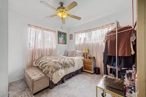 Bedroom - 1823 W Campbell Ave, Phoenix, AZ 85015 photo 7 of 8