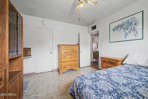 Bedroom - 1823 W Campbell Ave, Phoenix, AZ 85015 photo 4 of 8
