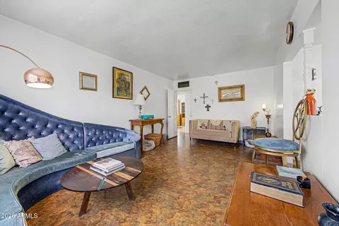 Living - 1823 W Campbell Ave, Phoenix, AZ 85015 photo 1 of 3