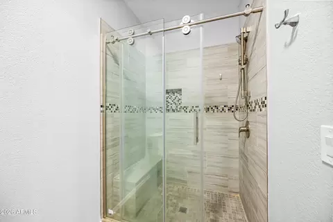 Bath - 1633 E Lakeside Dr #165, Gilbert, AZ 85234 photo 1 of 3