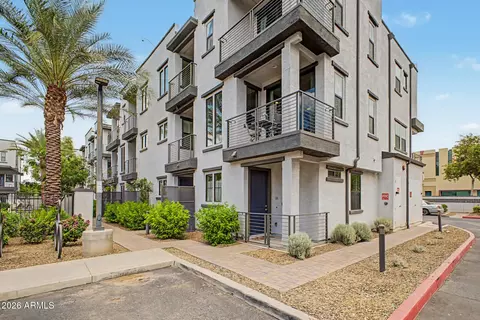 2090 S Dorsey Ln #1030, Tempe, AZ 85282