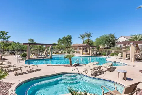 Exterior - 2157 W Scully Dr, Phoenix, AZ 85023 photo 5 of 7