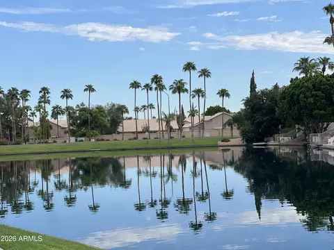 View/Area - 910 S Paradise Dr, Gilbert, AZ 85233 photo 3 of 3