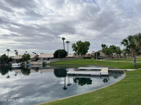 View/Area - 910 S Paradise Dr, Gilbert, AZ 85233 photo 1 of 1