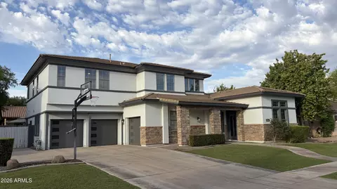 Exterior - 3125 E Linda Ln, Gilbert, AZ 85234 photo 3 of 12