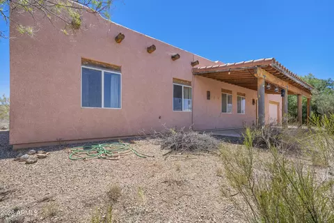 Exterior - 1537 E Apache Way, Tombstone, AZ 85638 photo 3 of 10