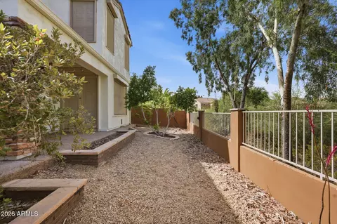Exterior - 1257 E Voltaire Ave, Phoenix, AZ 85022 photo 5 of 10