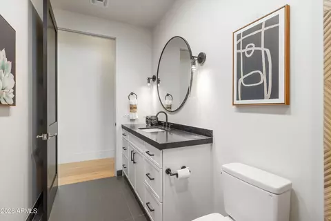 Bath - 3210 E Oregon Ave, Phoenix, AZ 85018 photo 20 of 20