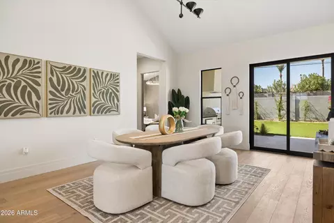 Dining - 3210 E Oregon Ave, Phoenix, AZ 85018 photo 1 of 6