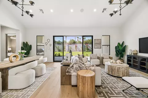 Living - 3210 E Oregon Ave, Phoenix, AZ 85018 photo 7 of 7