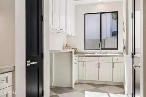 Other - 3210 E Oregon Ave, Phoenix, AZ 85018 photo 6 of 19