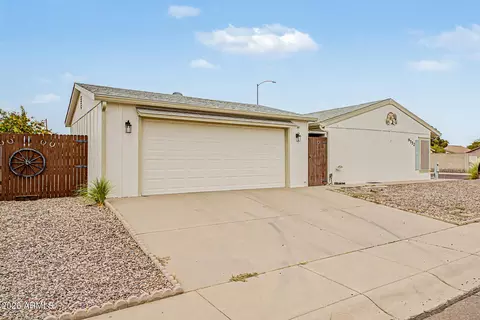 9752 Empress Ave, Mesa, AZ 85208 photo 5