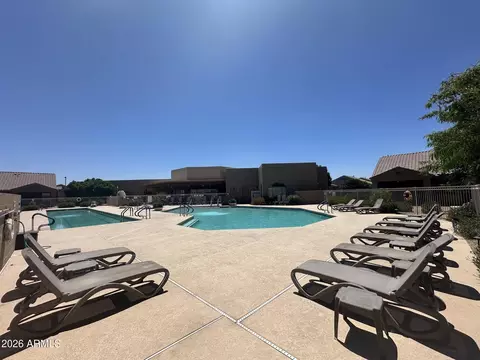 Exterior - 4202 E Broadway Rd #17, Mesa, AZ 85206 photo 5 of 10