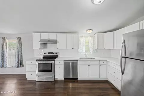 1482 S Hale Dr, Apache Junction, AZ 85120 photo 3