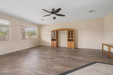 Living - 2070 E 38th Ave, Apache Junction, AZ 85119 photo 2 of 3