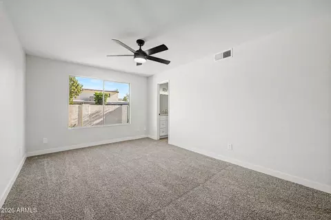 Bedroom - 1709 W Stella Ln, Phoenix, AZ 85015 photo 2 of 3